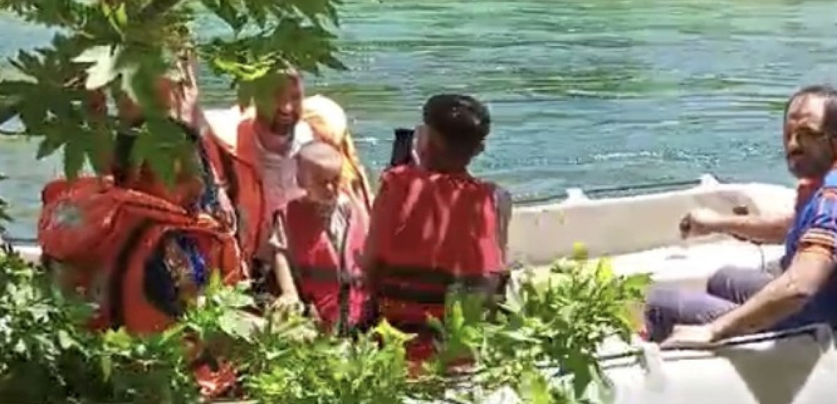 Baraj kapakları açılınca mahsur kalan 7 kişiyi AFAD kurtardı