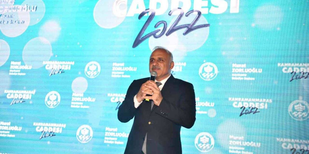 Trafiğe kapatılarak yayalaştırılan Kahramanmaraş caddesi için tören düzenlendi