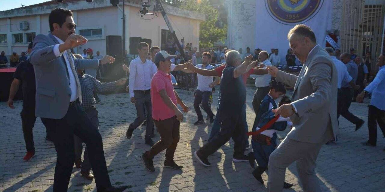 Selendi Pınarlar Kiraz Festivali coşkuyla kutlandı