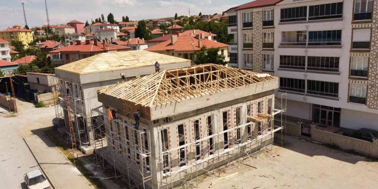 Sorgun, halk kütüphanesi için gün sayıyor