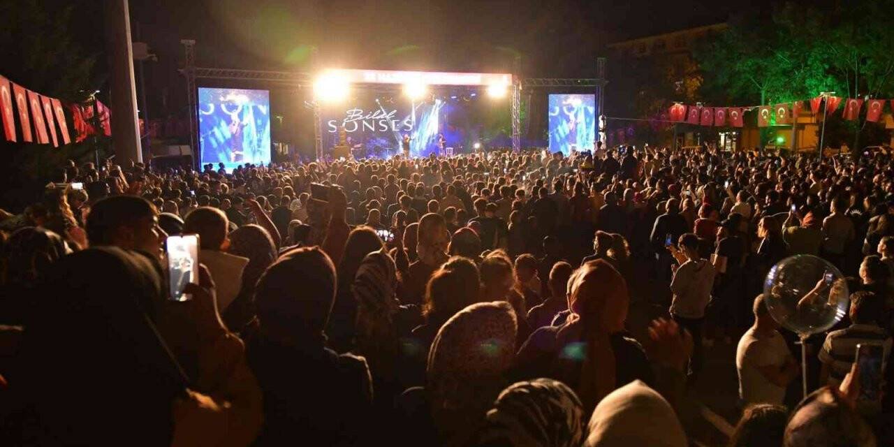 Kahramankazanlılar yaz konserleriyle coştu