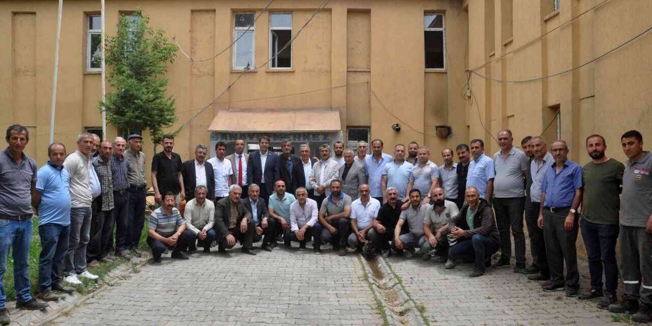 Yüksekova Küçük Sanayi Sitesi Kooperatifi Başkanlığına Kerem Öztunç seçildi