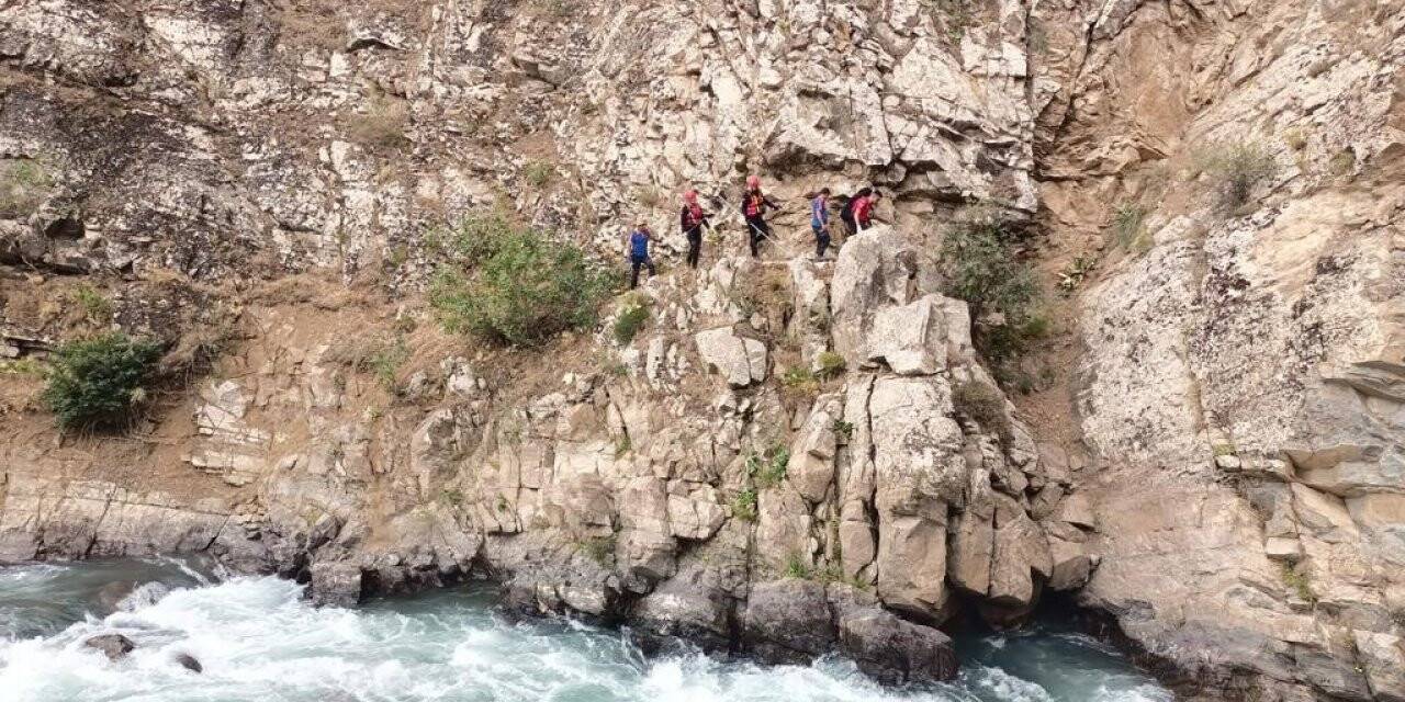 Kayıp sağlıkçıyı arama çalışmaları 16’ıncı gününde