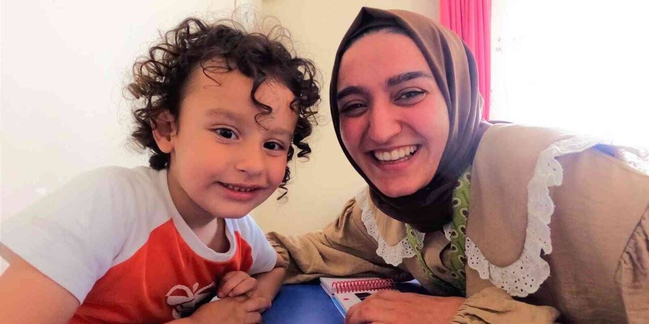 Konuşamayan çocukları için papaza gidip, eşek dili yedirdiler