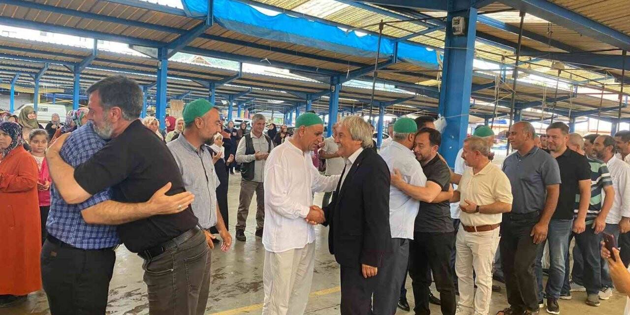 Osmaneli’de hacı adayları kutsal topraklara dualarla uğurlandı