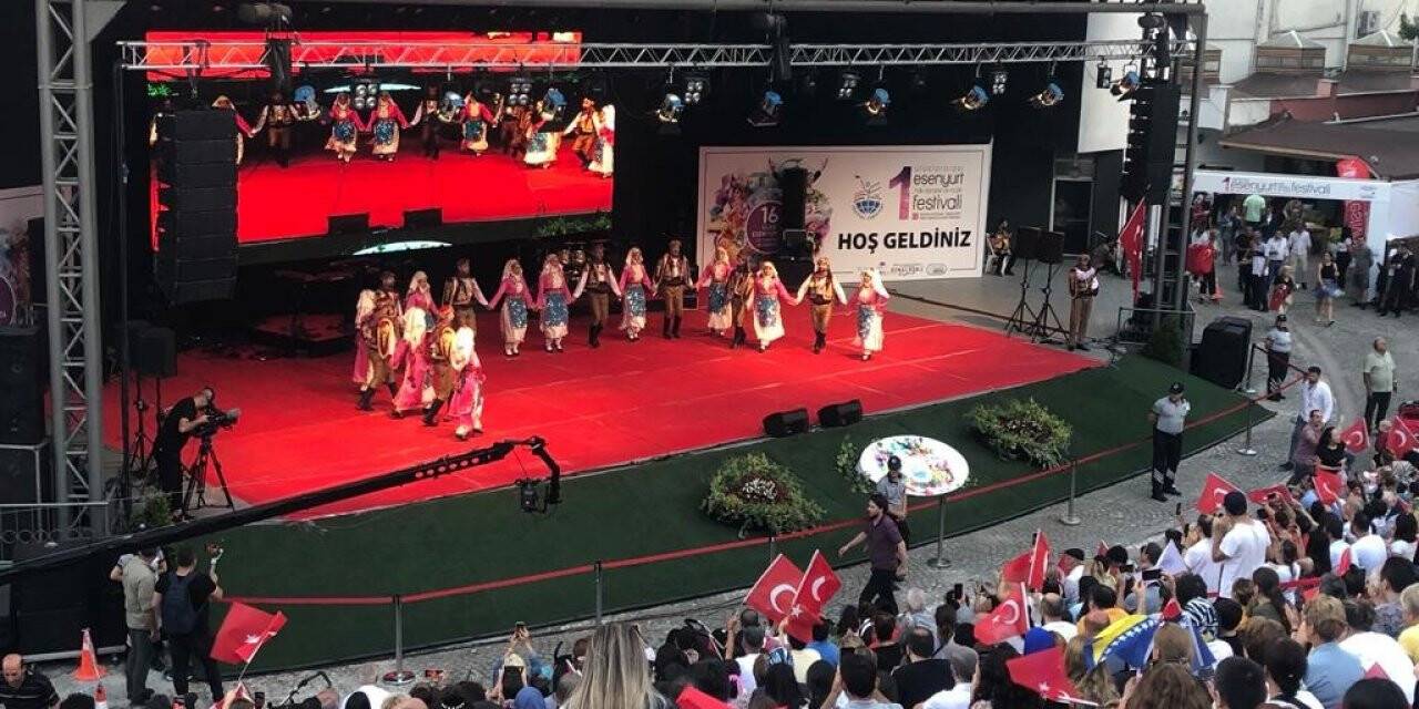 Esenyurt’ta Halk Dansları ve Müzik Festivali son buldu