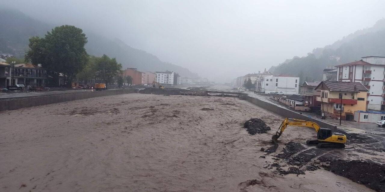 Geçen sene selin yaşandığı Bozkurt’ta dere yataklarında su seviyesi yükseldi