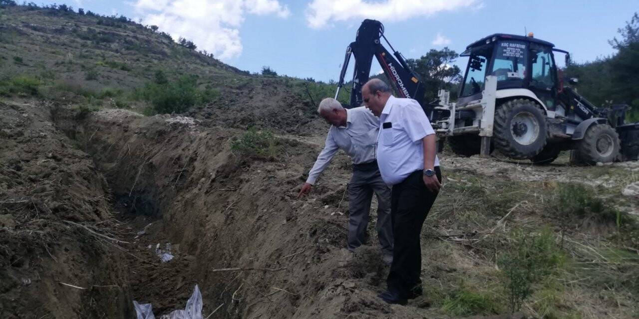 Su sıkıntısı çeken köyde incelemelerde bulundu