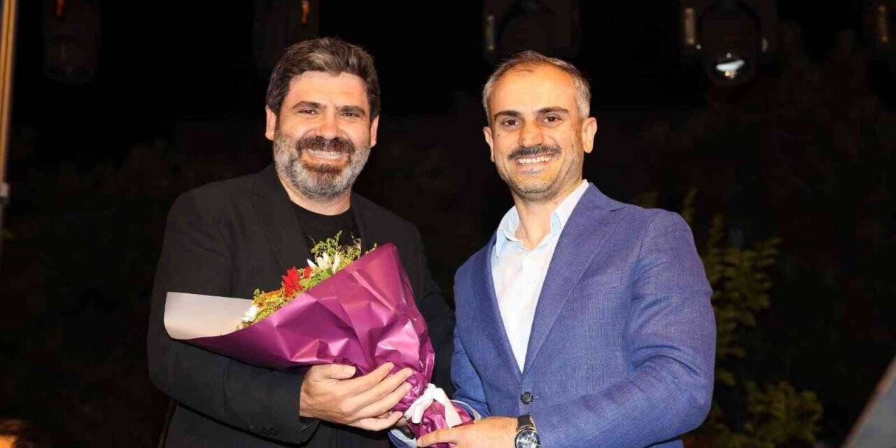 Çayırova’da türkü dolu gece