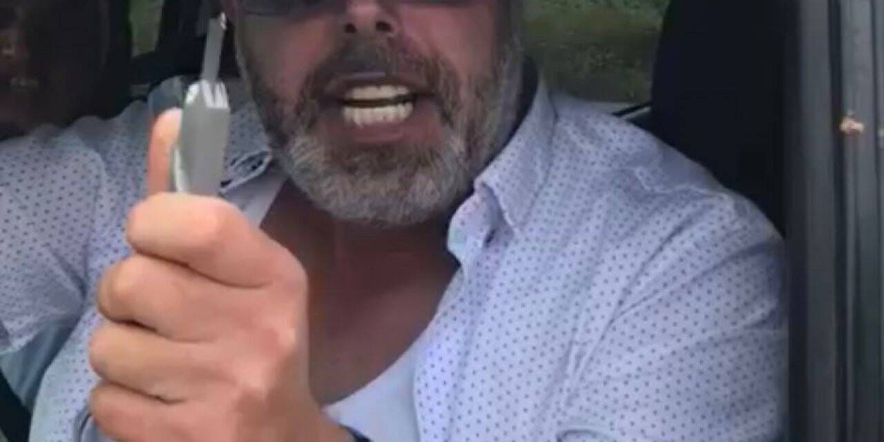 Trafikte tartıştığı 3 kişiyi falçatayla yaraladı, "Doğrarım" diye tehdit etti