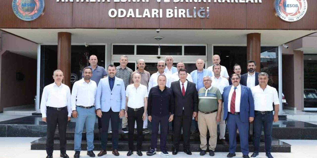 Başkan Böcek: “Her zaman esnafımızın yanındayız”