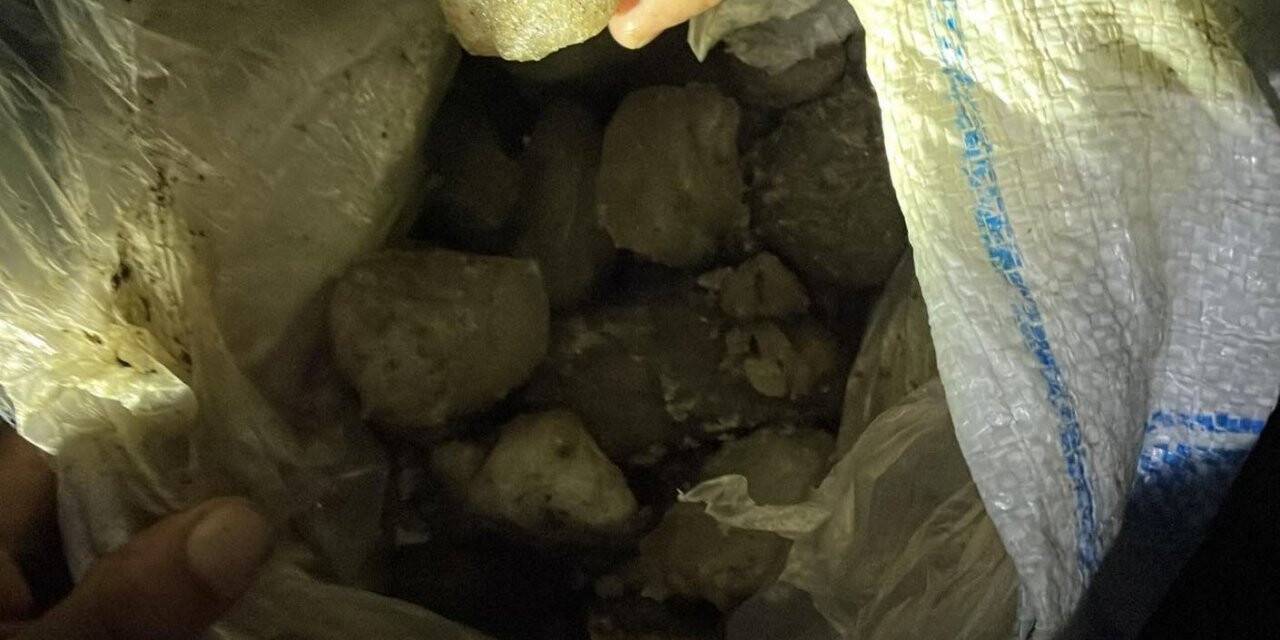 Gökten düşen buz kültesi bomba gibi patladı