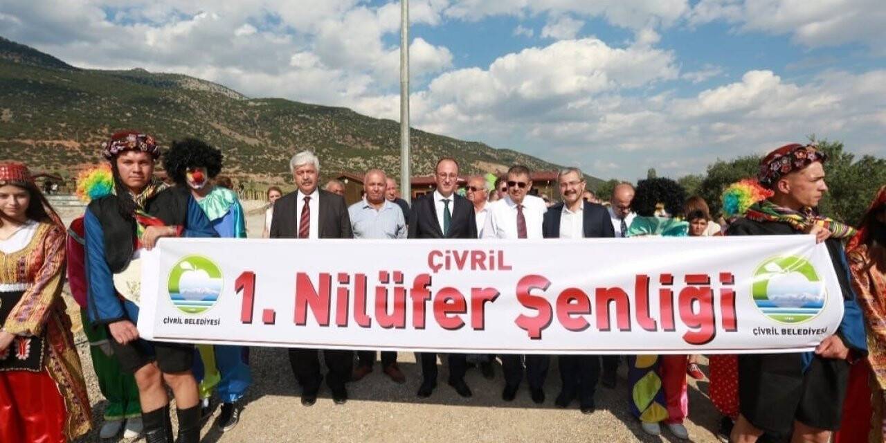Çivril 1. Nilüfer Şenliği ile coştu