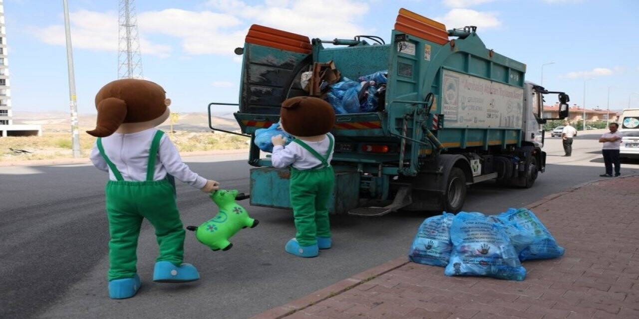 Mahallelerde toplu temizlik uygulaması Yeşilyurt’ta