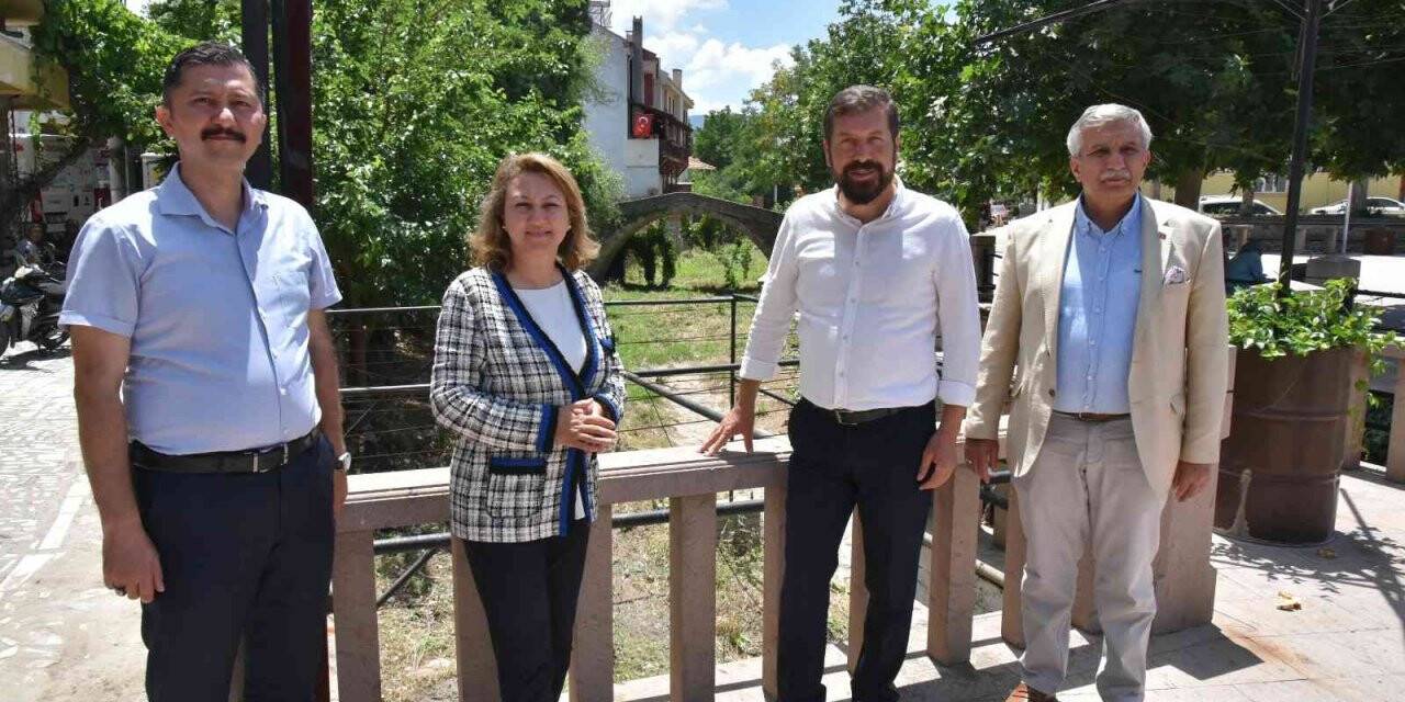 Kültür ve Turizm Bakan Yardımcısı Özgül Özkan Yavuz’dan Sındırgı ziyareti