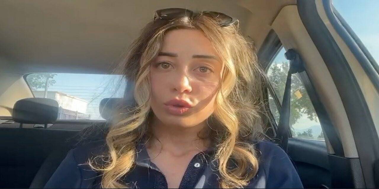 Trafikte önü kesilen kadın avukatın ’imdat’ çığlığı kamerada