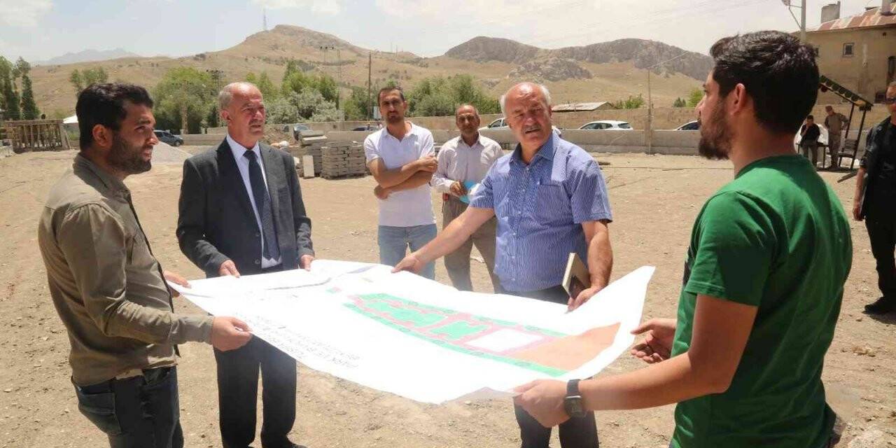 Tuşba’da ‘parkı olmayan’ merkez mahalle kalmıyor