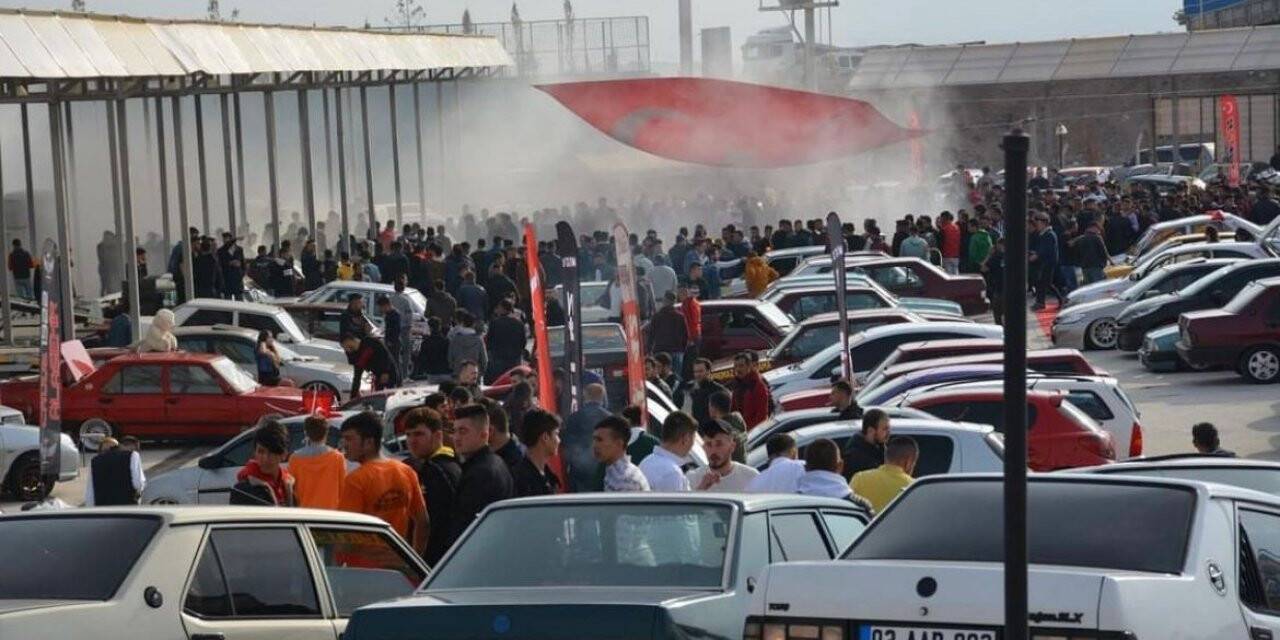 Hafta sonu Emirdağ’da modifiyeli araç rüzgarı esecek