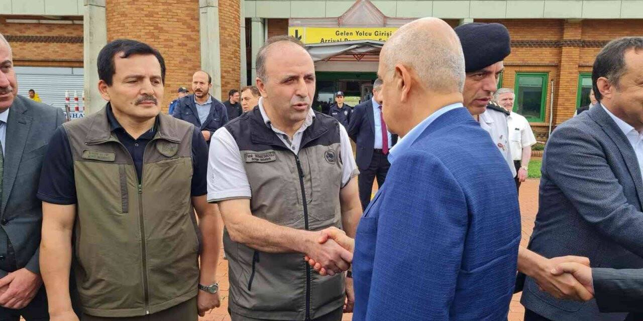 Tarım ve Orman Bakanı Vahit Kirişçi Zonguldak’ta