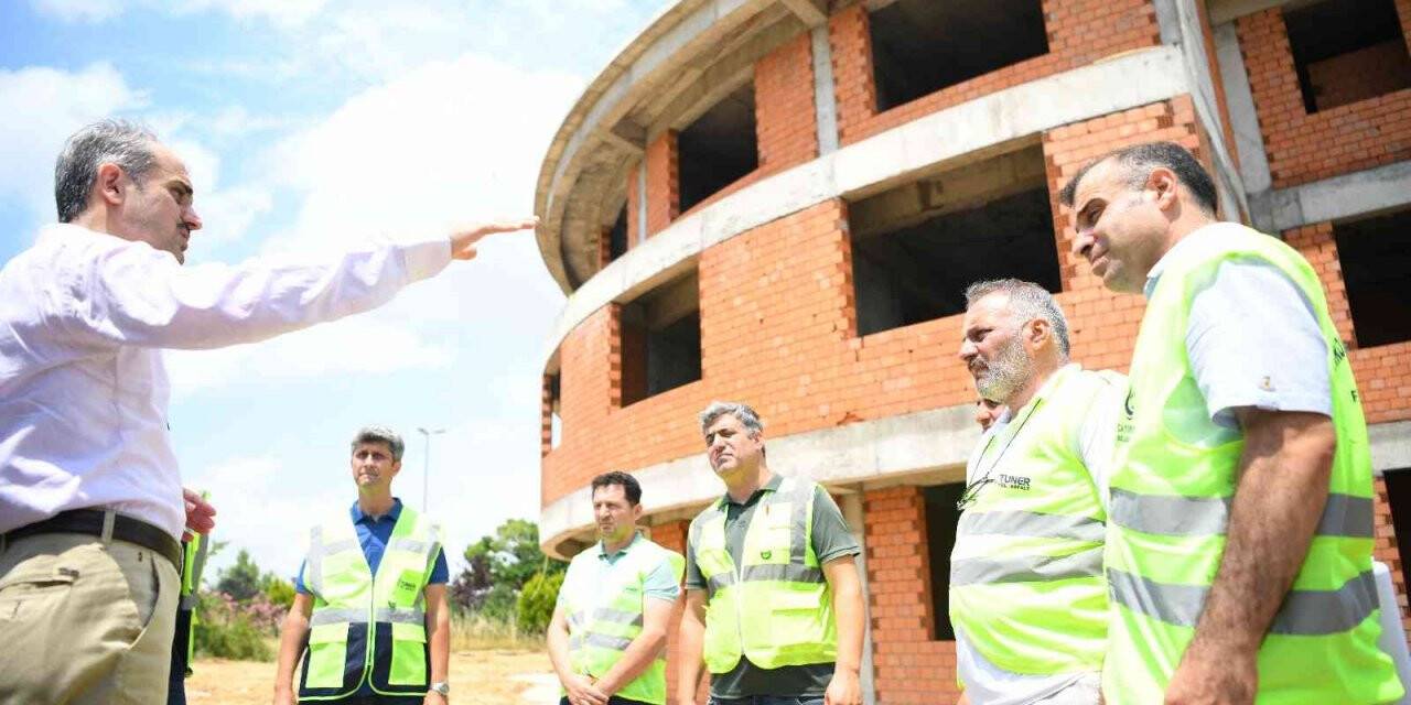 Başkan Çiftçi: "Çayırova’ya olan vefa borcumuzu hizmetle ödemek için canla başla çalışıyoruz"