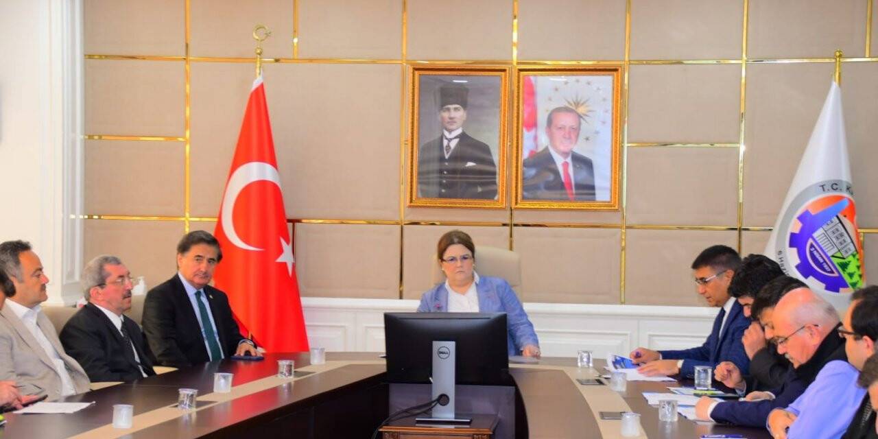 Afet bölgelerine 500’er bin TL yardım