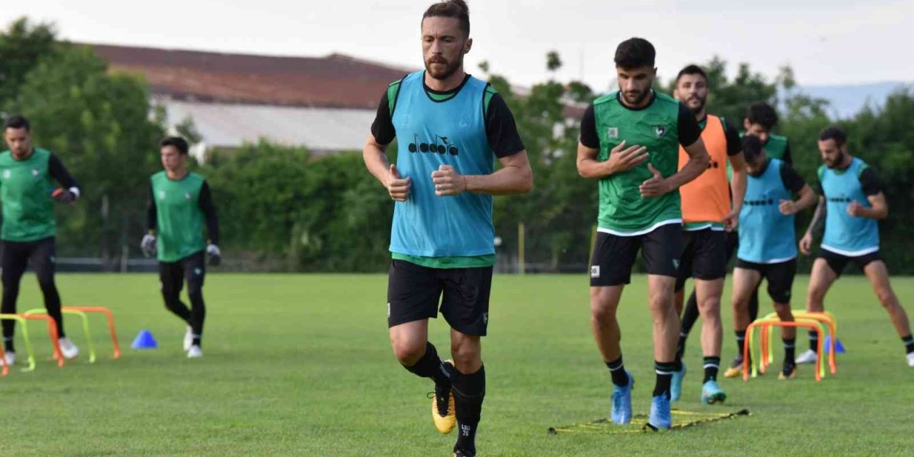 Denizlispor yeni sezon hazırlıklarını sürdürüyor