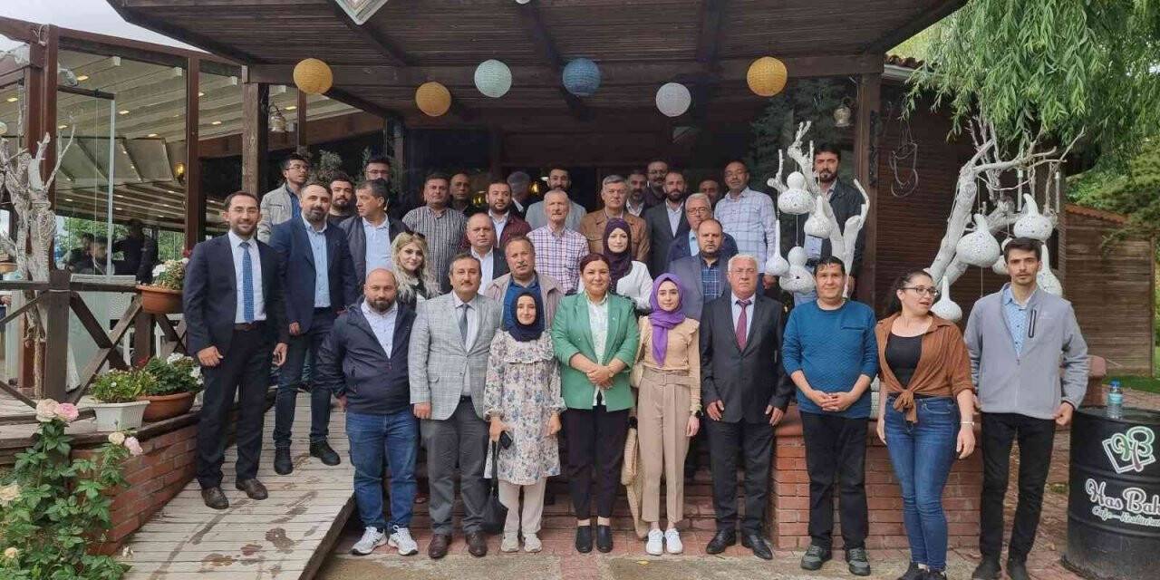 AK Partili Ünsal, "Belediye, Hükümet Konağı yapımına engel oldu"