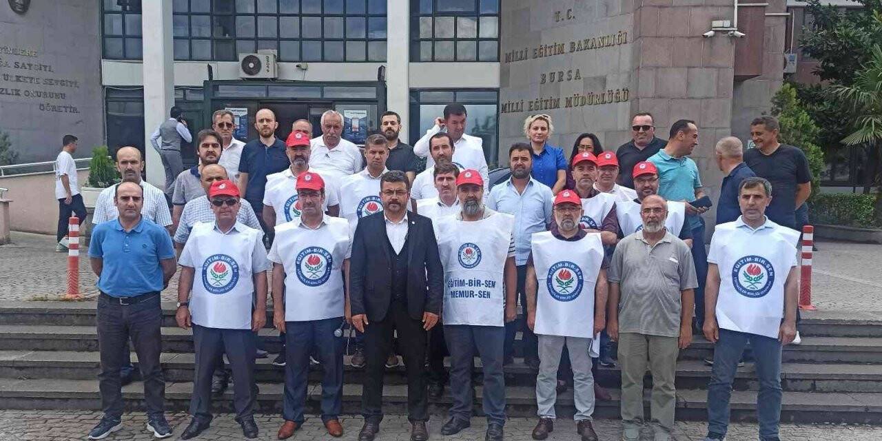 Eğitim-Bir-Sen, mağdur müdürlerin yanında