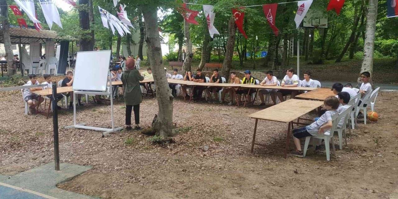 Beyoğlu’nun genç kaşifleri Kefken Kampı’nda