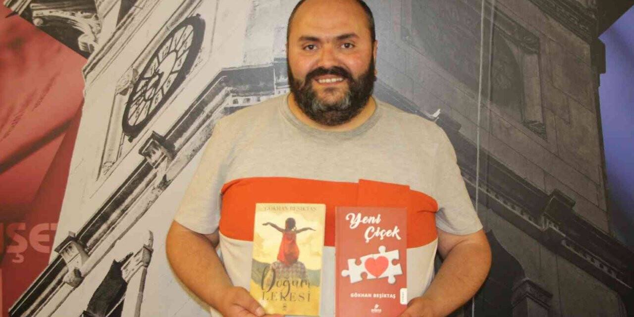 Otobüste iki kitap yazdı