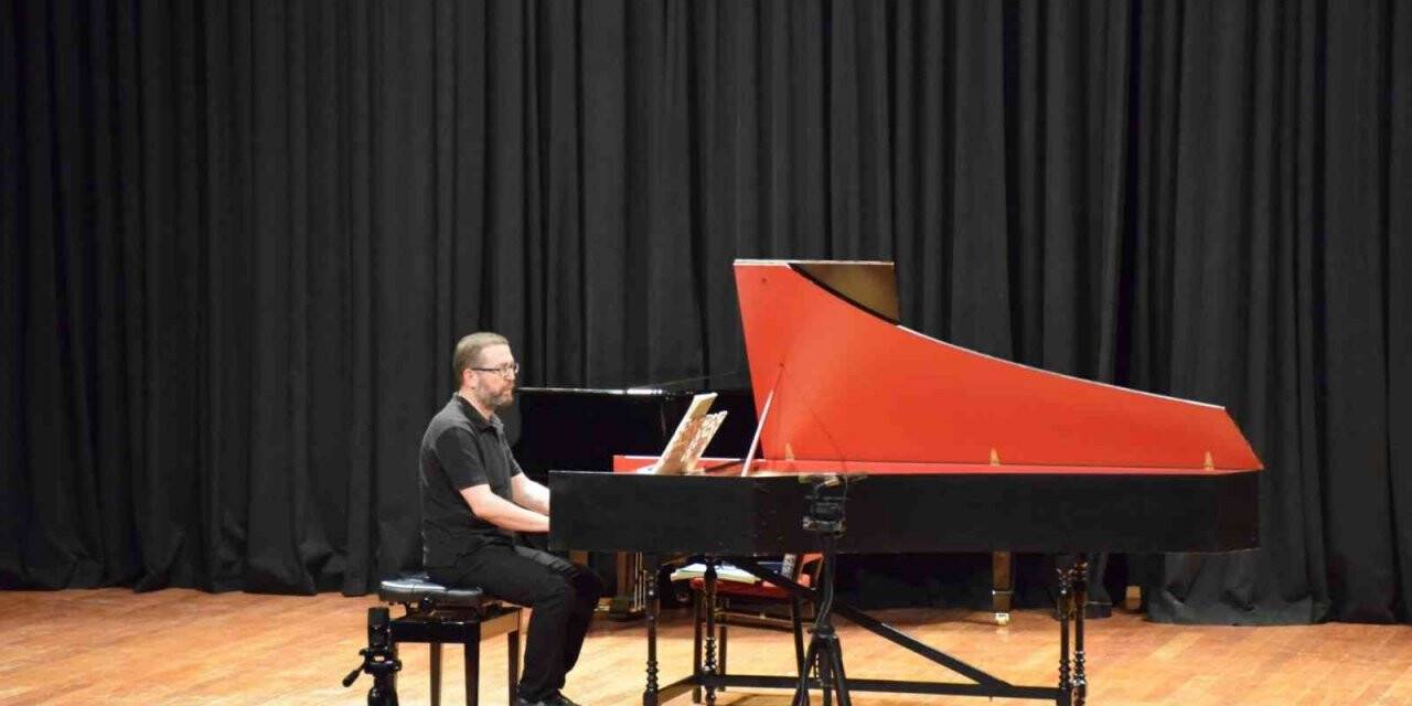 “Saraband Dansı’ndan Seçkiler” seslendirildi