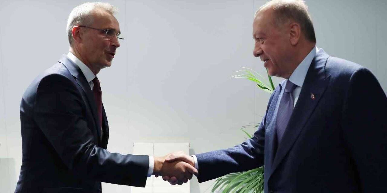 Cumhurbaşkanı Recep Tayyip Erdoğan, Finlandiya Cumhurbaşkanı Sauli Niinistö, İsveç Başbakanı Magdalena Andersson ve NATO Genel Sekreteri Jens Stoltenberg’le gerçekleştirilen dörtlü görüşme başladı.