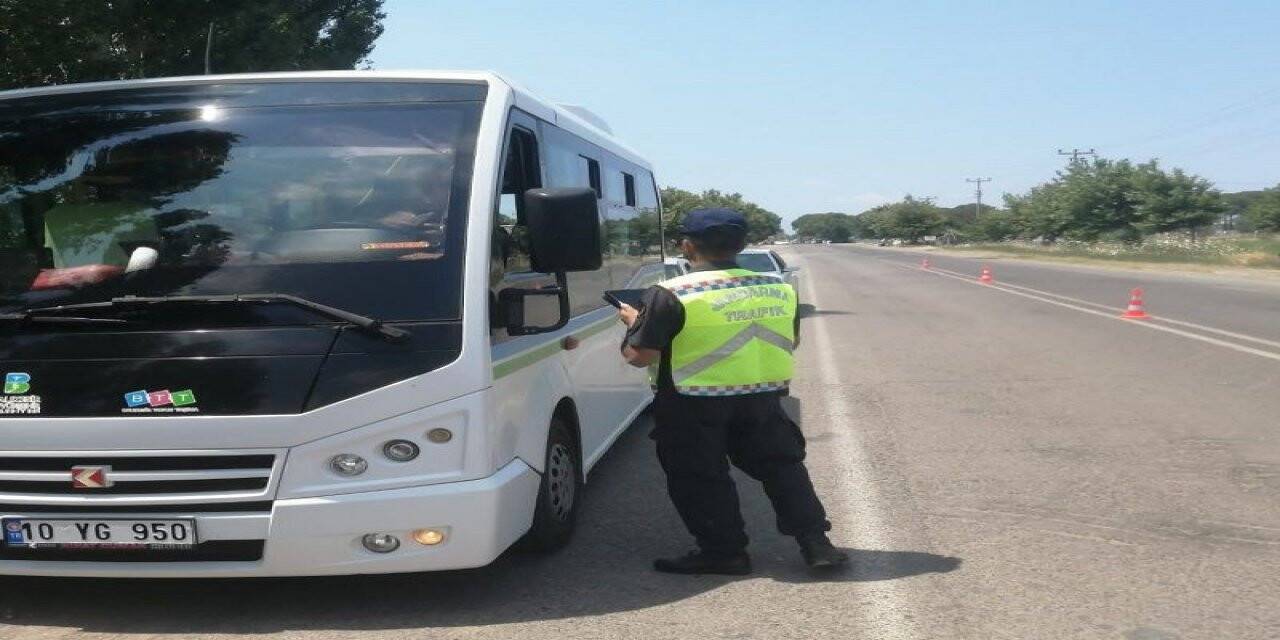 Balıkesir’de polis ve jandarmadan ’Huzur’ operasyonu