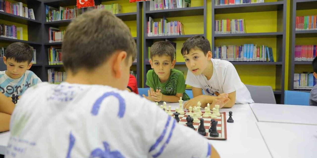 Başakşehir Bilgievleri’nde yaz akademisi heyecanı başladı