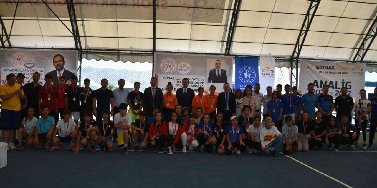 Anadolu Yıldızlar Ligi tenis müsabakaları sona erdi