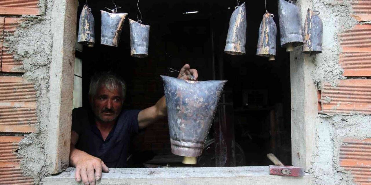 Unutulmaya yüz tutmuş ‘Kelek’ sanatı onun ellerinde canlanıyor