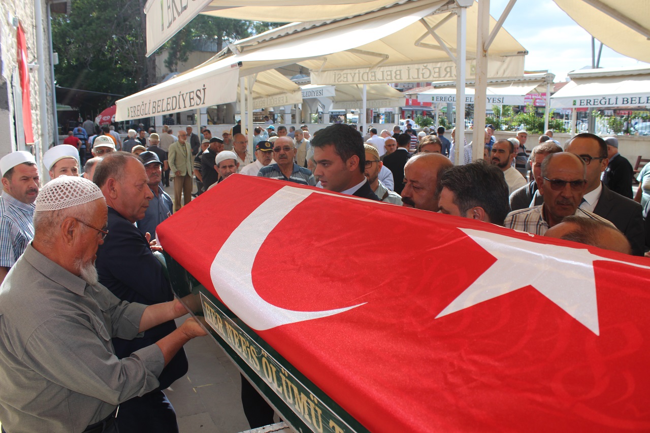 Konya'da vefat eden Kıbrıs gazisi toprağa verildi