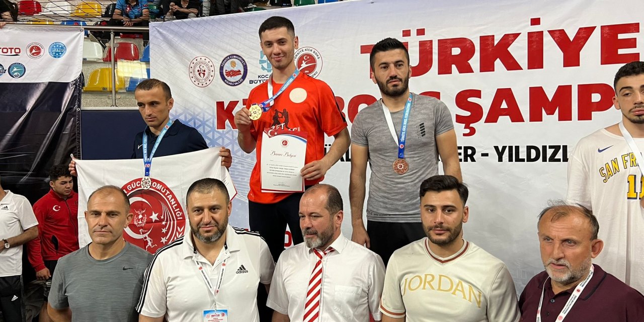 Kick Boks Türkiye Şampiyonası'nda Konya'dan 25 madalya