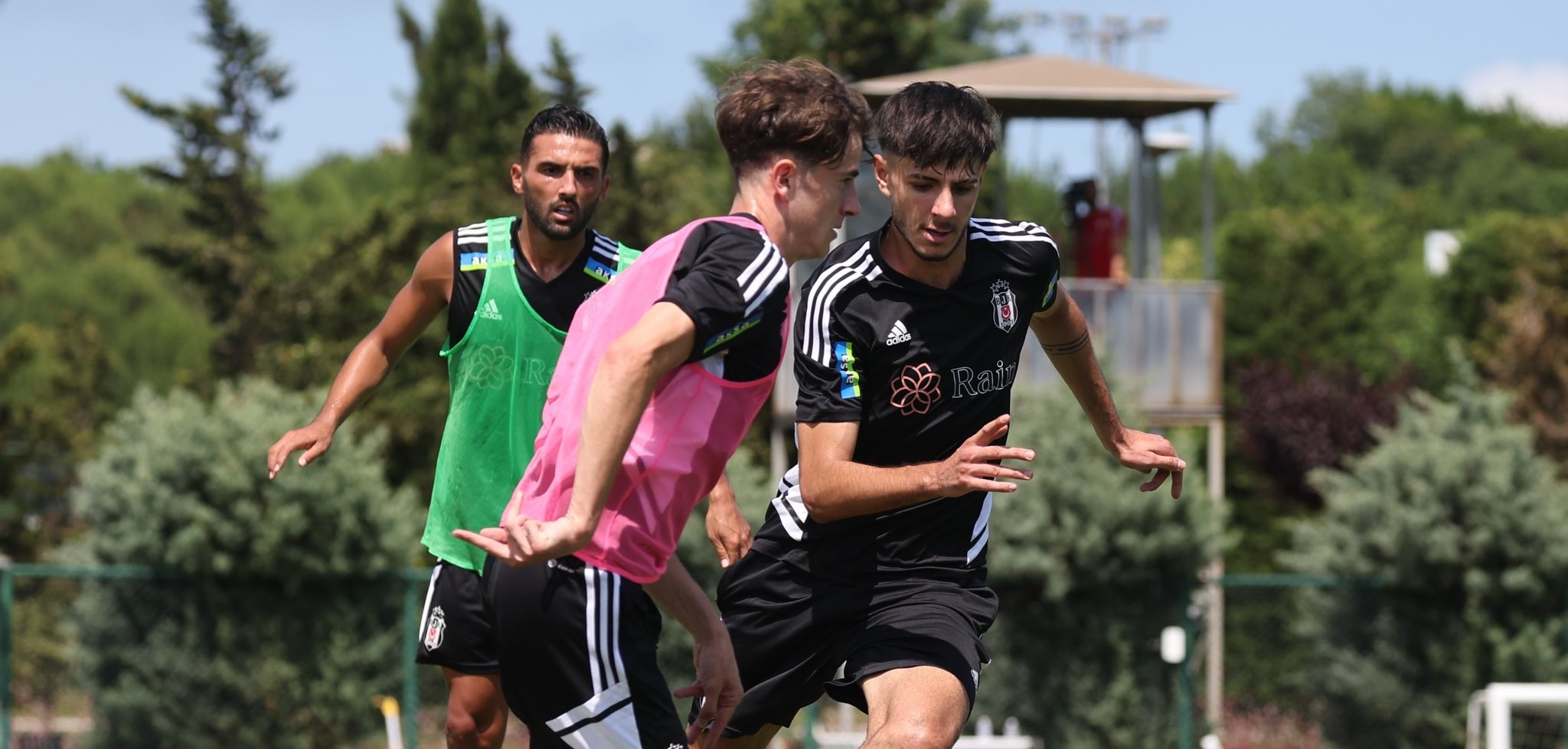 Beşiktaş, yeni sezon hazırlıklarını TFF'nin tesislerinde sürdürdü