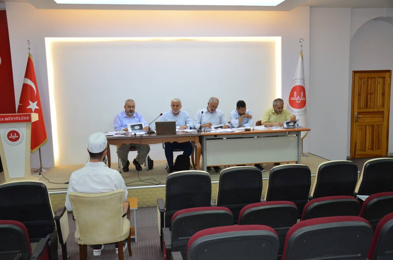 Ezan ve hadis yarışması düzenlendi