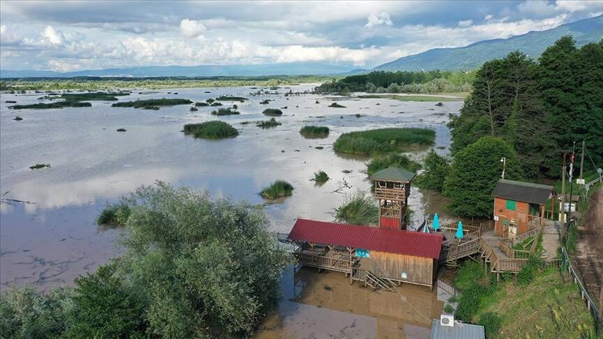 'İstanbul'un içme suyu havzası'nda son yağışlarla su seviyesi arttı