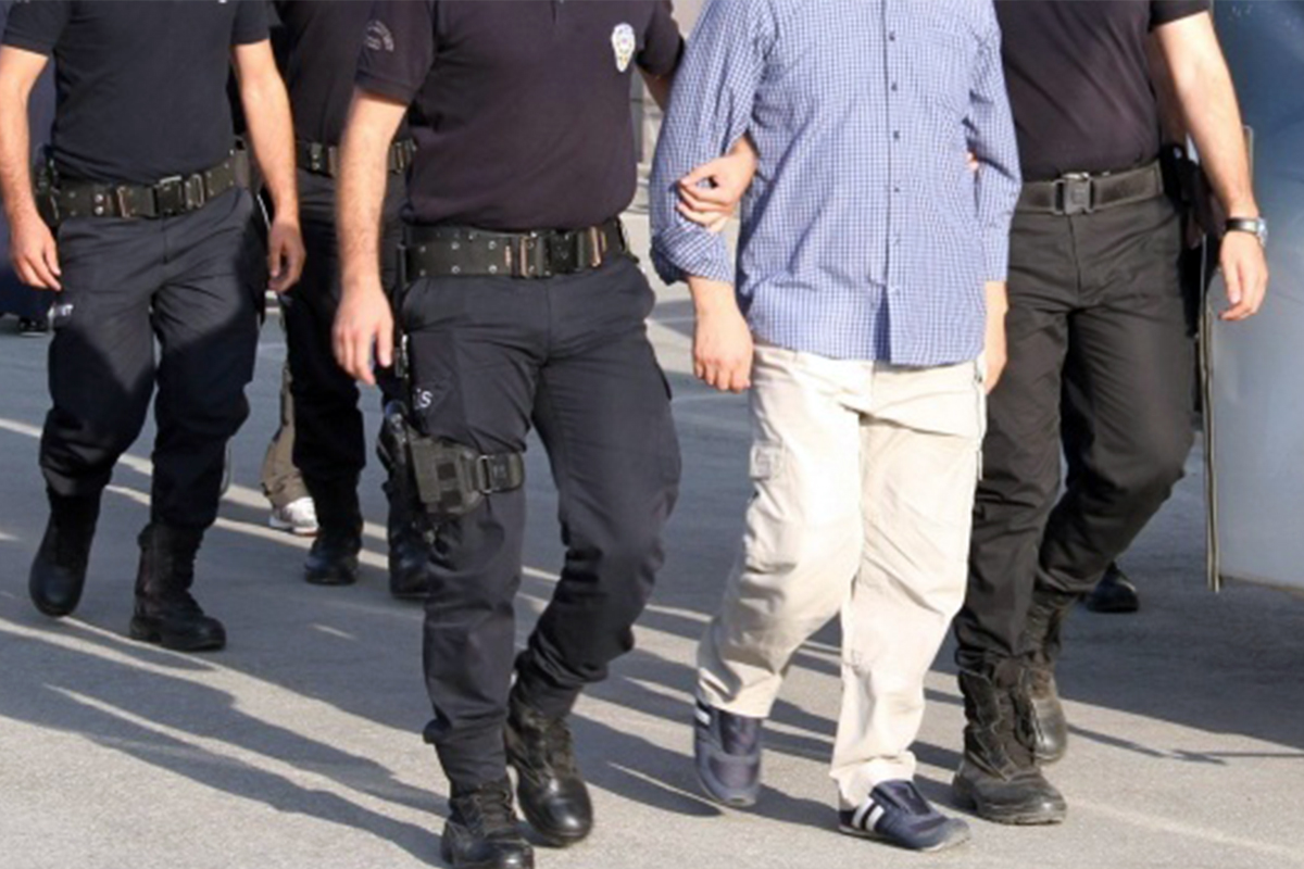 Başkentte FETÖ operasyonunda 11 kişi gözaltına alındı