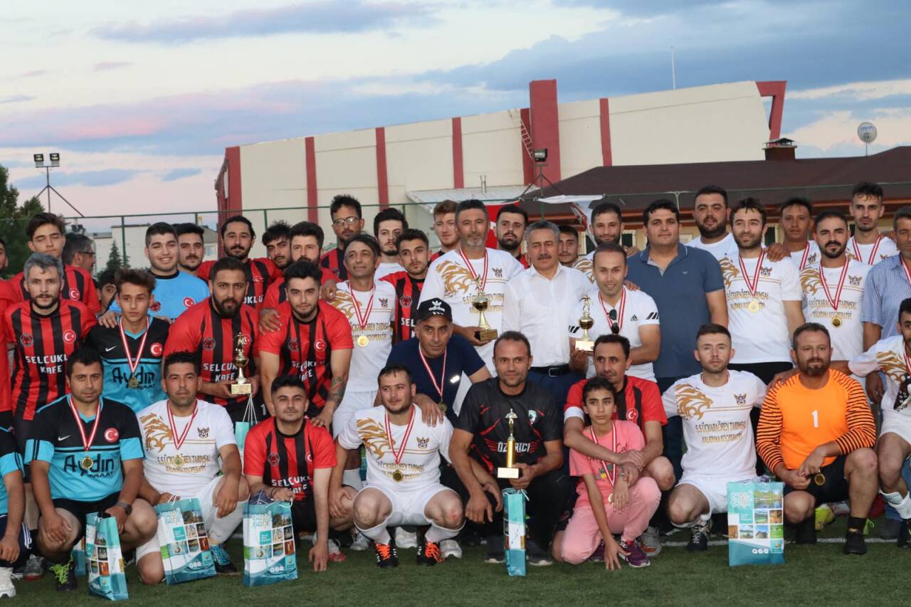 Başkanlık kupası futbol turnuvası sona erdi