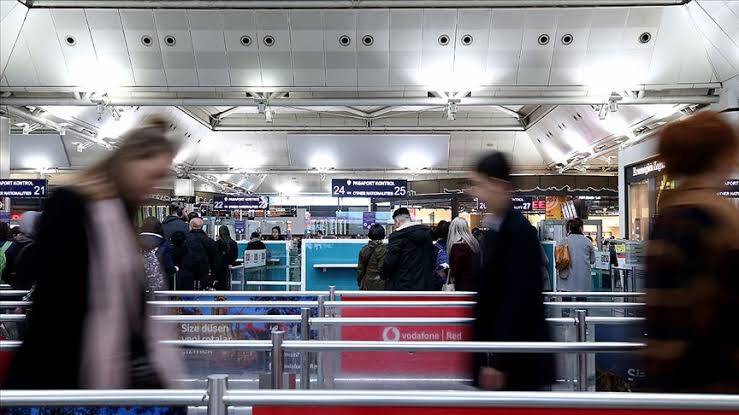 Fransa’dan İran’a seyahat yasağı