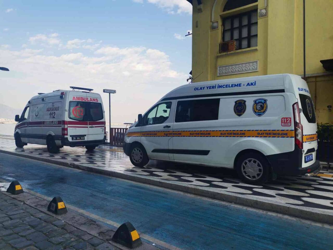 İzmir’de denizde erkek cesedi bulundu