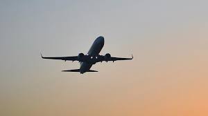 Antalya Havalimanı bayramın ilk günü 1034 uçak trafiğiyle rekor tazeledi