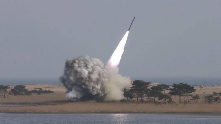 Güney Kore, Kuzey Kore'nin roketatar ateşlediğini bildirdi