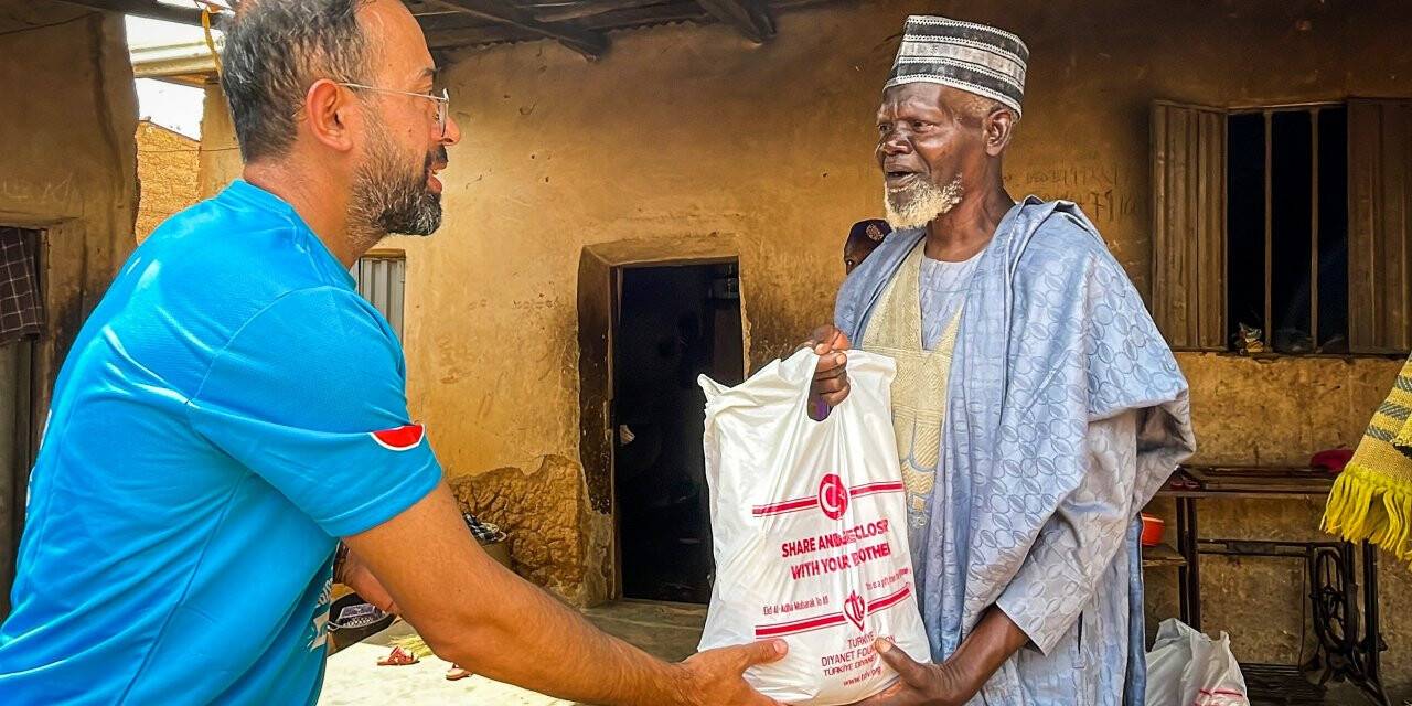 Türkiye Diyanet Vakfı, Nijerya'da 90 bin aileye kurban eti ulaştırdı