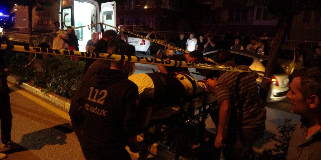 Polis otosuna ateş eden kişi vurularak etkisiz hale getirildi