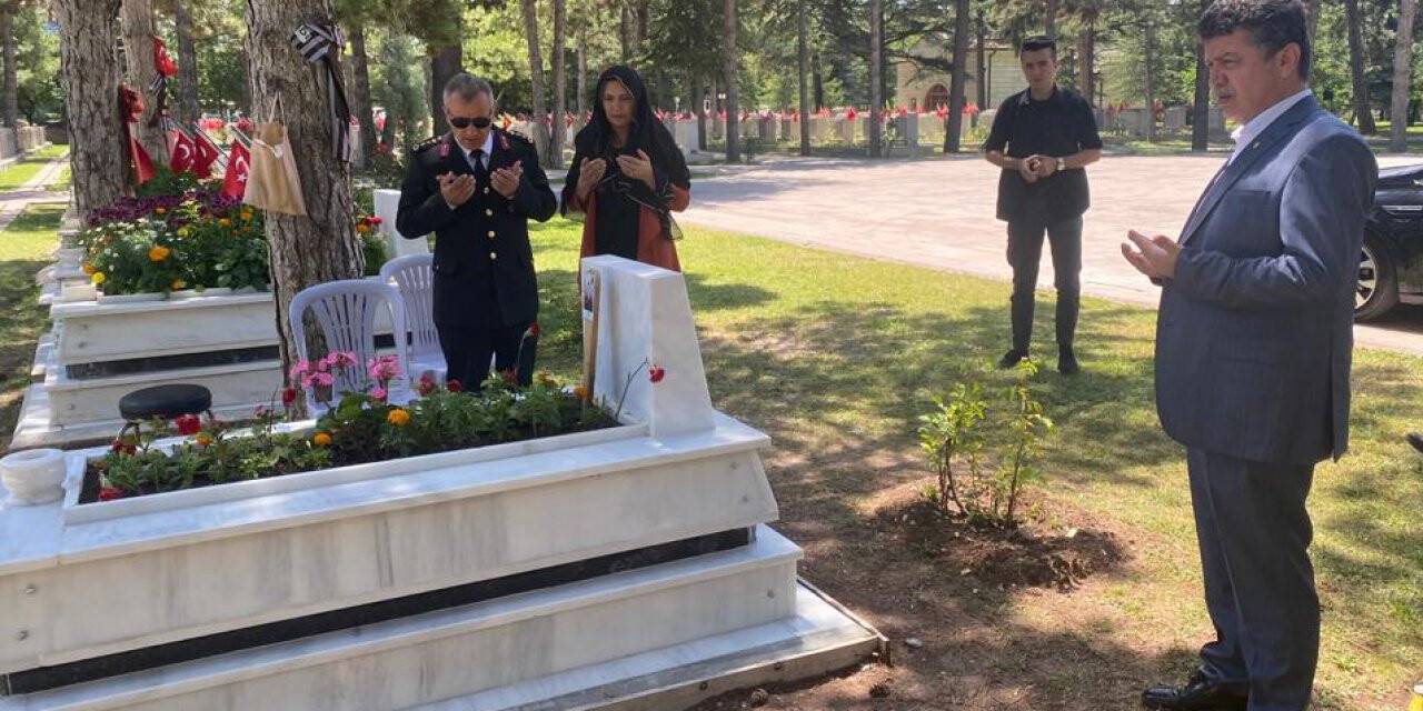 Şehit ailesine şehadet belgesi verildi